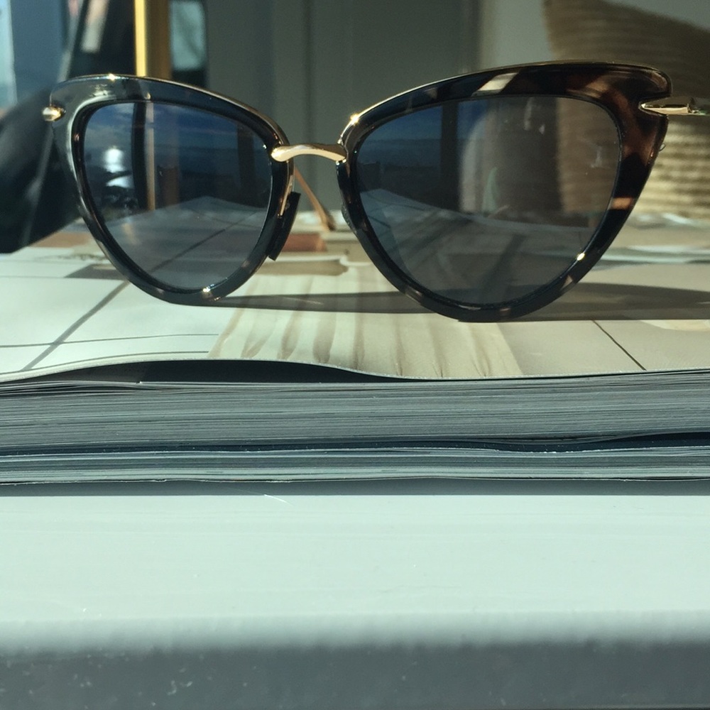 Vintage cat eye sunglasses